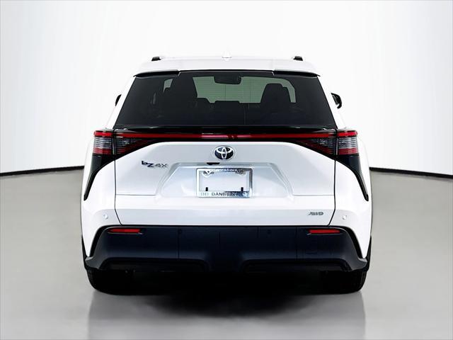 Photo of 2023 Wind Chill Pearl Toyota bZ4X