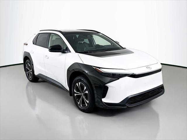 Photo of 2023 Wind Chill Pearl Toyota bZ4X