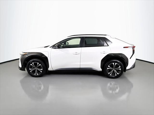 Photo of 2023 Wind Chill Pearl Toyota bZ4X
