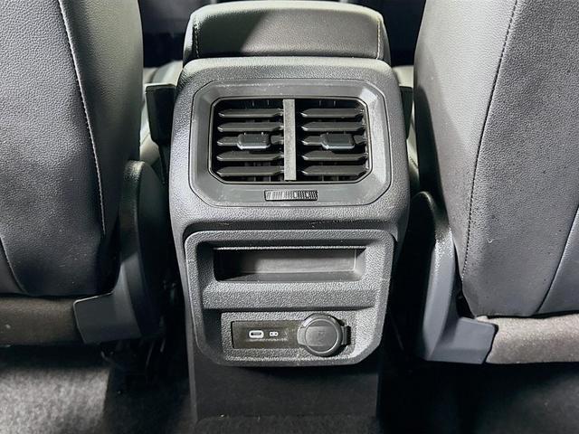 Photo of 2022 Pure White Volkswagen Tiguan