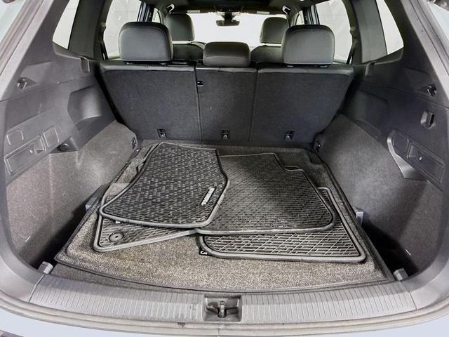 Photo of 2022 Pure White Volkswagen Tiguan