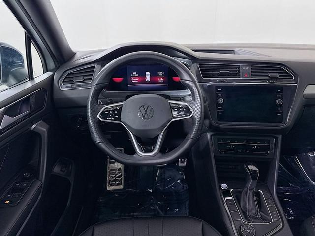 Photo of 2022 Pure White Volkswagen Tiguan