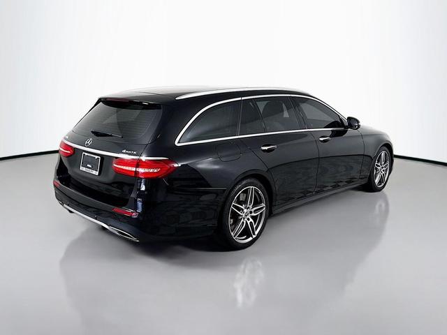 Photo of 2019 Obsidian Black Metallic Mercedes-Benz E-Class