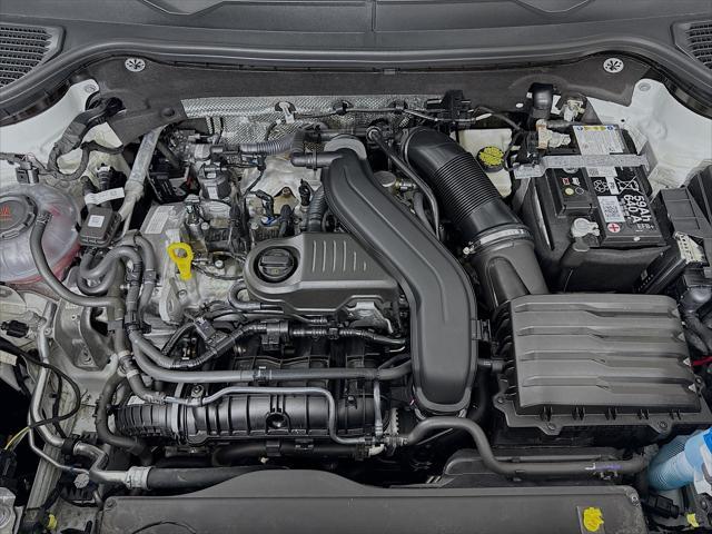 Photo of 2024 Pure White Volkswagen Taos