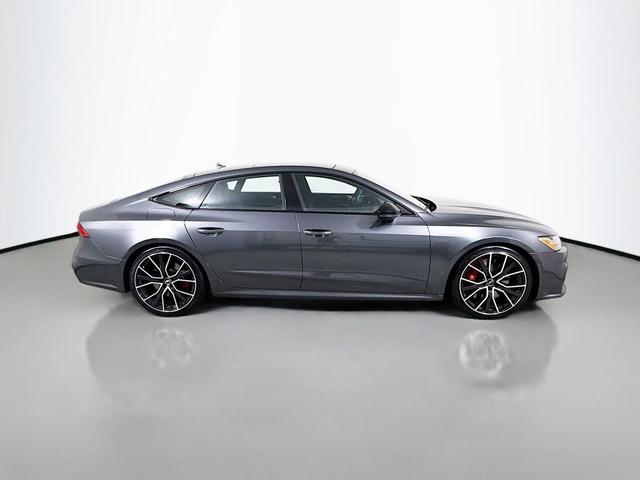 Photo of 2021 Daytona Gray Pearl Effect Audi S7