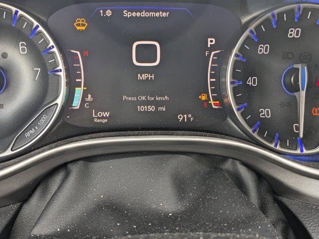 Photo of 2024 Diamond Black Chrysler Pacifica