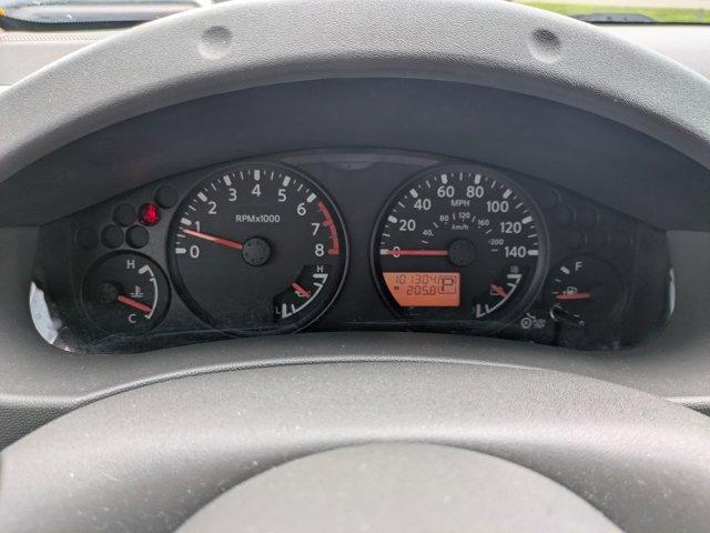 Photo of 2018 Arctic Blue Metallic Nissan Frontier