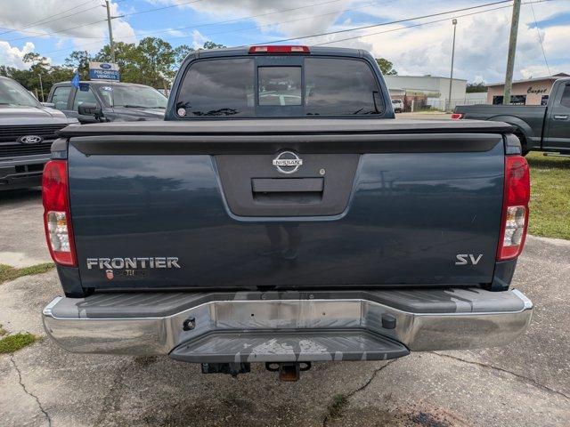 Photo of 2018 Arctic Blue Metallic Nissan Frontier