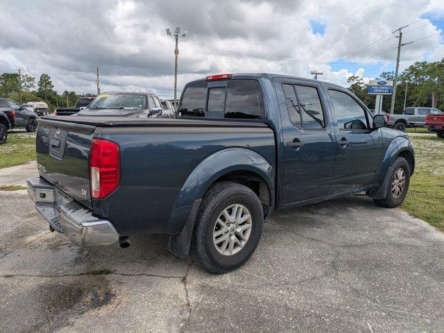 Photo of 2018 Arctic Blue Metallic Nissan Frontier
