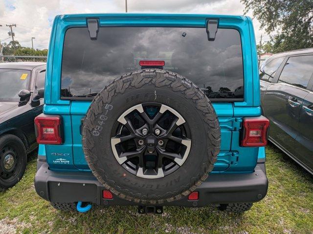 Photo of 2024 Pearlcoat Jeep Wrangler 4xe