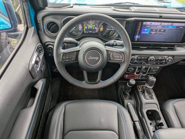 Photo of 2024 Pearlcoat Jeep Wrangler 4xe