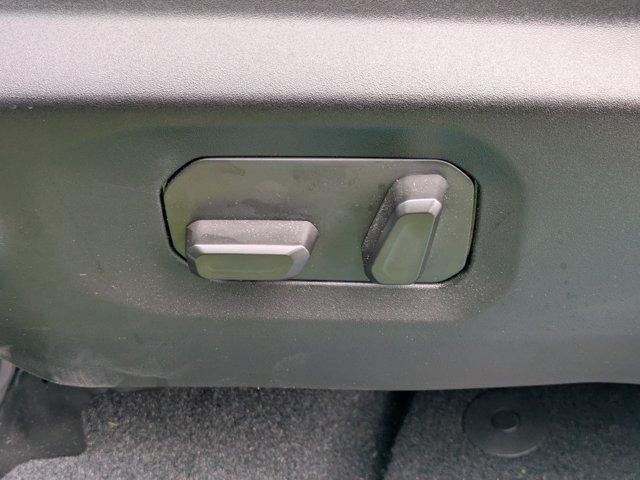 Photo of 2024 Pearlcoat Jeep Wrangler 4xe