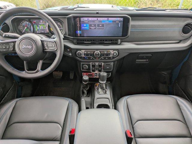 Photo of 2024 Pearlcoat Jeep Wrangler 4xe