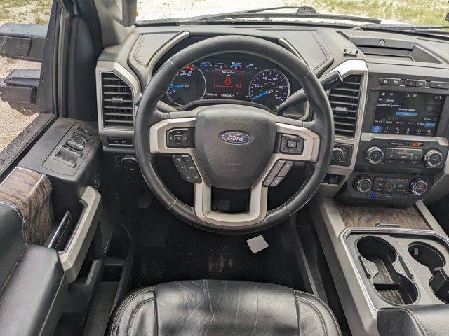 Photo of 2019 White Platinum Tri-Coat Metallic Ford F-250