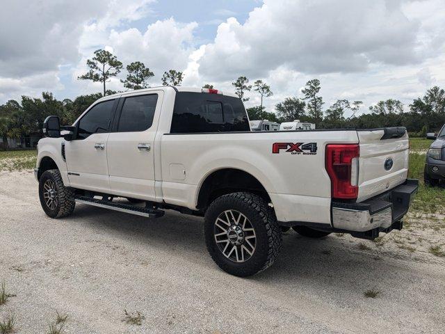 Photo of 2019 White Platinum Tri-Coat Metallic Ford F-250