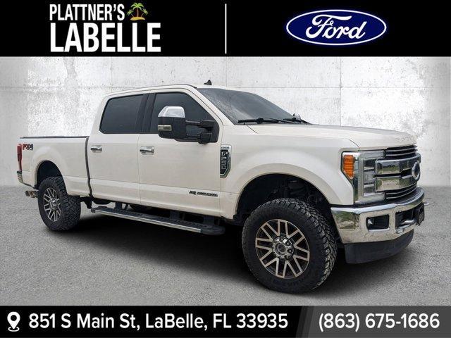 Photo of 2019 White Platinum Tri-Coat Metallic Ford F-250