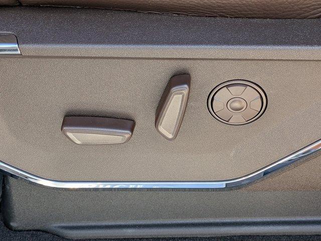 Photo of 2025 Star White Ford F-250