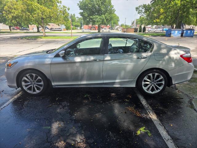 Photo of 2014 Modern Steel Metallic Honda Accord