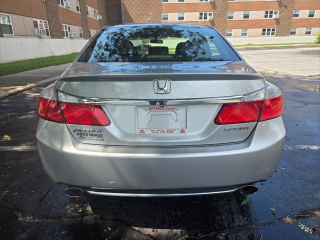 Photo of 2014 Modern Steel Metallic Honda Accord