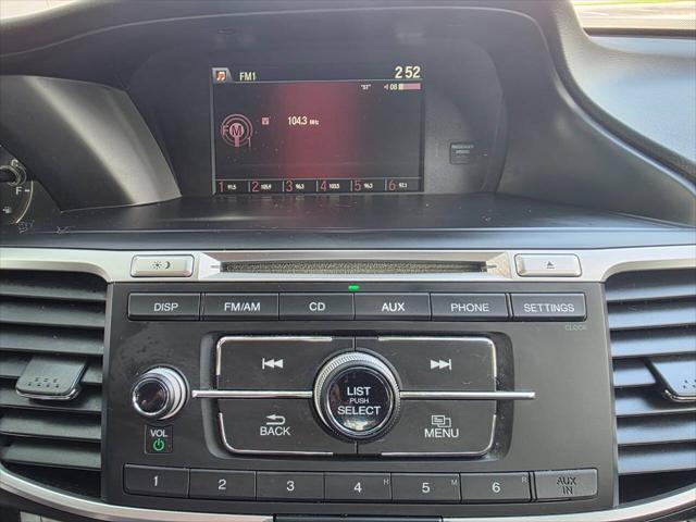 Photo of 2014 Modern Steel Metallic Honda Accord