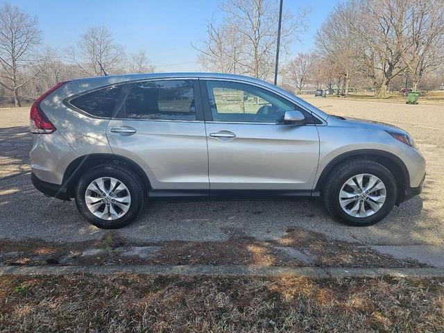 Photo of 2014 Alabaster Silver Metallic Honda CR-V
