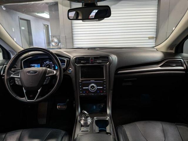 Photo of 2018 Shadow Black Ford Fusion Energi