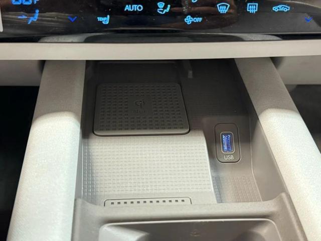 Photo of 2023 Serenity White Hyundai IONIQ 6