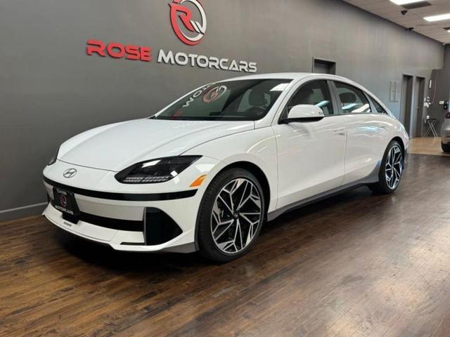 Photo of 2023 Serenity White Hyundai IONIQ 6