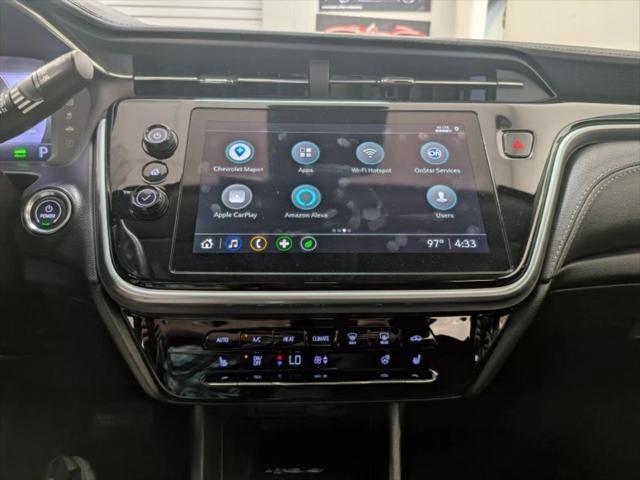 Photo of 2023 Silver Flare Metallic Chevrolet Bolt EUV