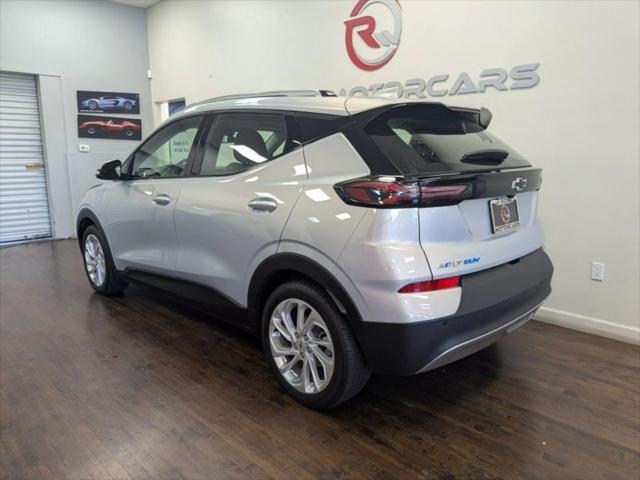 Photo of 2023 Silver Flare Metallic Chevrolet Bolt EUV