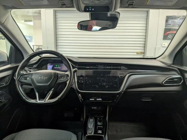 Photo of 2023 Silver Flare Metallic Chevrolet Bolt EUV