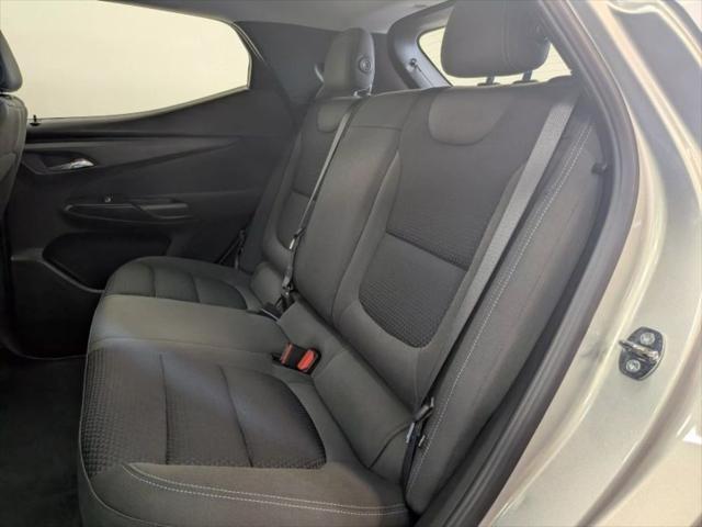 Photo of 2023 Silver Flare Metallic Chevrolet Bolt EUV