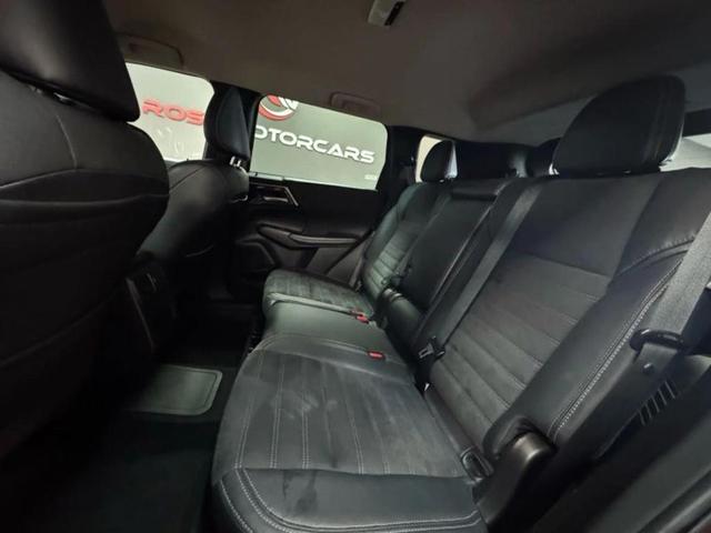 Photo of 2023 Red Diamond Mitsubishi Outlander PHEV