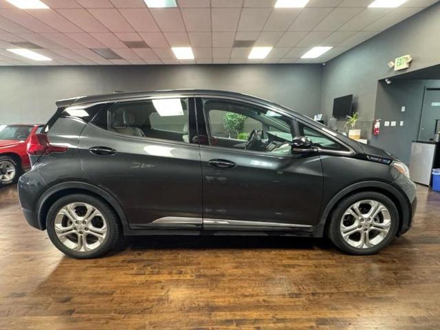 Photo of 2018 Nightfall Gray Metallic Chevrolet Bolt EV