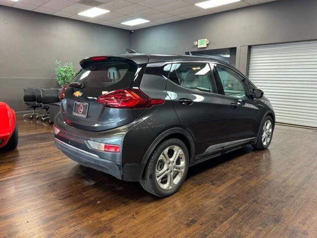 Photo of 2018 Nightfall Gray Metallic Chevrolet Bolt EV