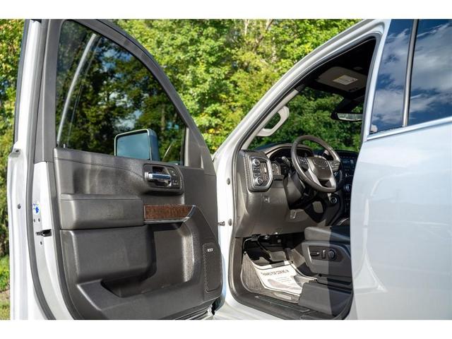 Photo of 2020 Quicksilver Metallic GMC Sierra 3500