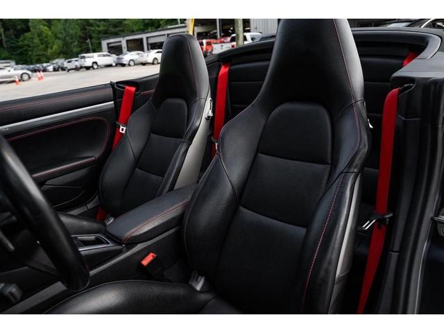 Photo of 2017 Black Porsche 911