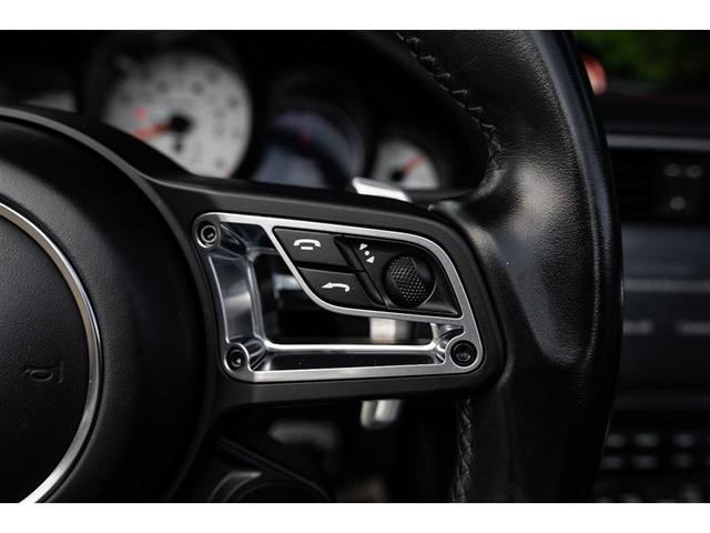 Photo of 2017 Black Porsche 911