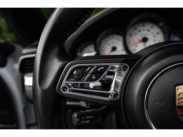 Photo of 2017 Black Porsche 911