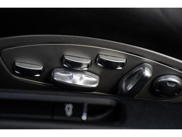 Photo of 2017 Black Porsche 911