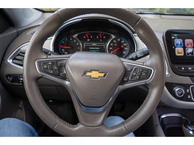 Photo of 2018 Blue Chevrolet Malibu