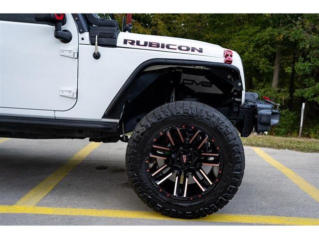 Photo of 2017 Bright White Clearcoat Jeep Wrangler Unlimited