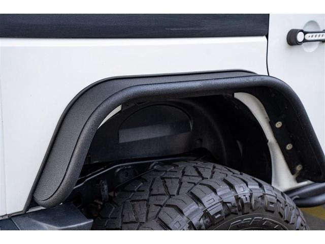 Photo of 2017 Bright White Clearcoat Jeep Wrangler Unlimited