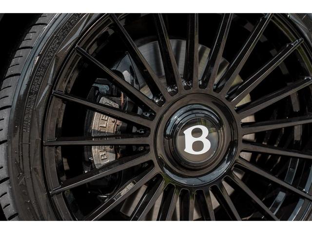 Photo of 2017 Black Bentley Continental GT