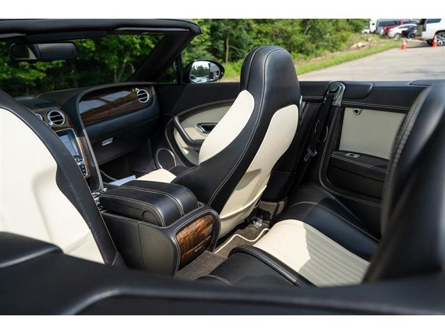 Photo of 2017 Black Bentley Continental GT