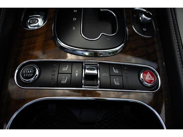 Photo of 2017 Black Bentley Continental GT