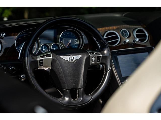 Photo of 2017 Black Bentley Continental GT