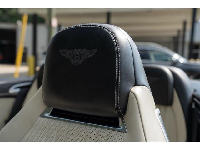 Photo of 2017 Black Bentley Continental GT