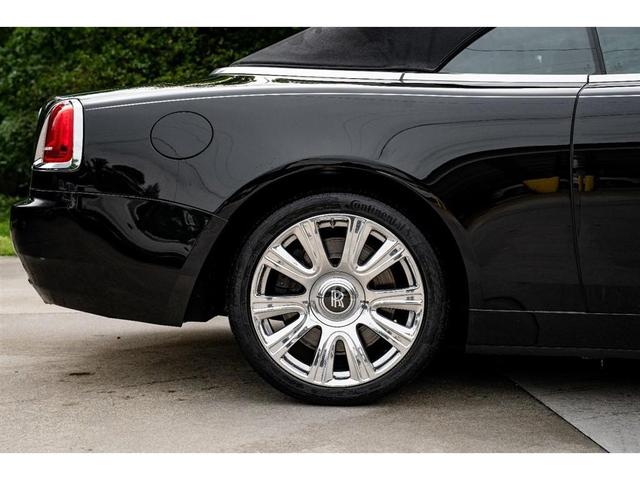 Photo of 2016 Black Rolls-Royce Dawn