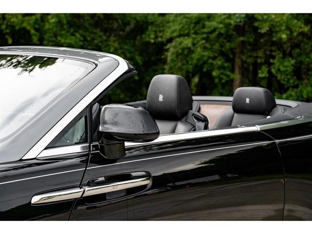 Photo of 2016 Black Rolls-Royce Dawn